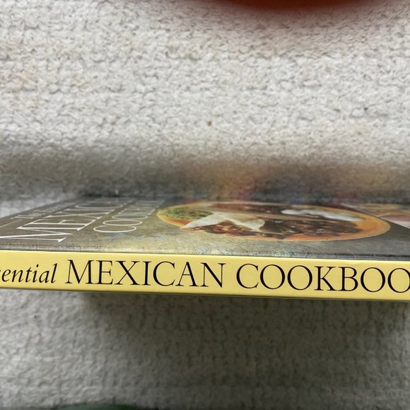 MEXICAN COOKBOOK 1995 1st Edition 50 Classic Recipes with Easy Directions - Picture 3 of 10